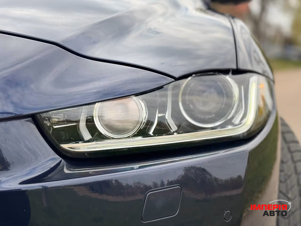 Jaguar XE - фото 14