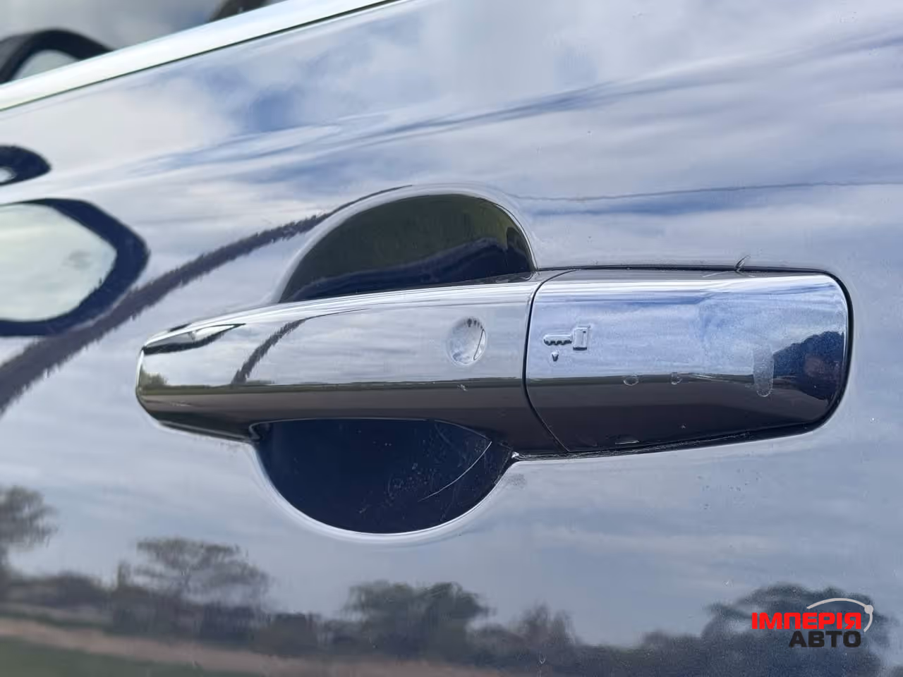 Jaguar XE - фото 19