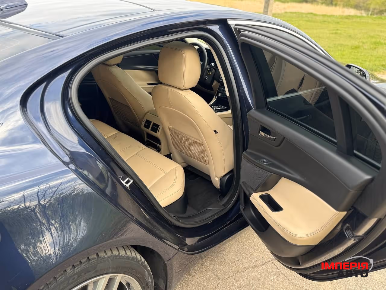 Jaguar XE - фото 36