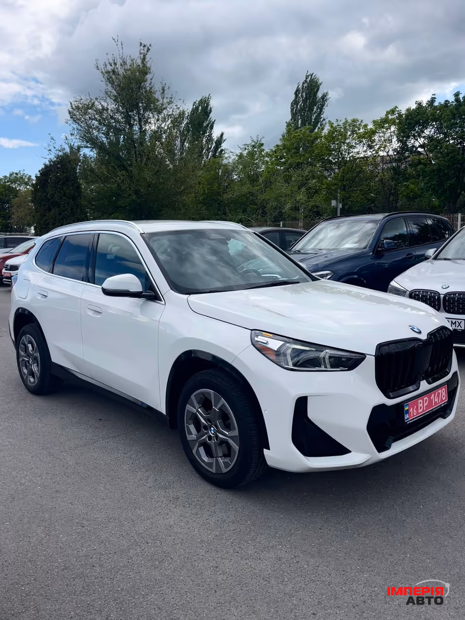 BMW X1 - фото 2