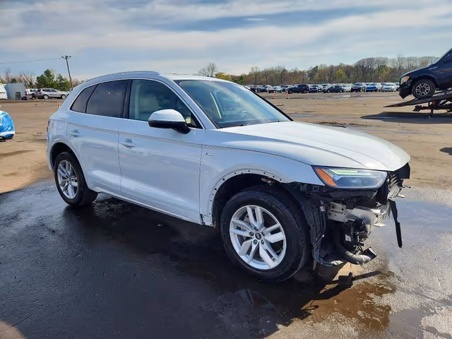 Audi Q5 - фото 4