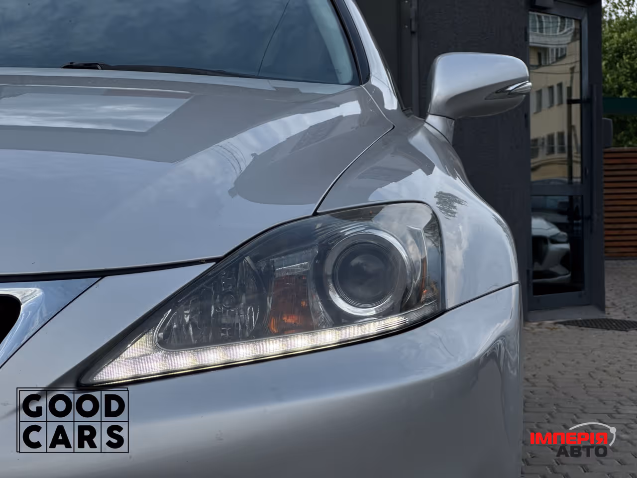 Lexus IS - фото 10