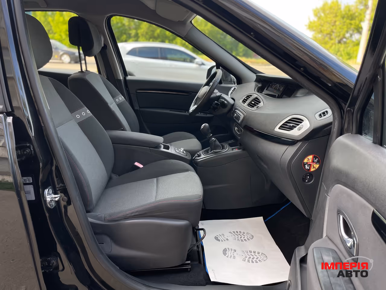 Renault Scenic - фото 43
