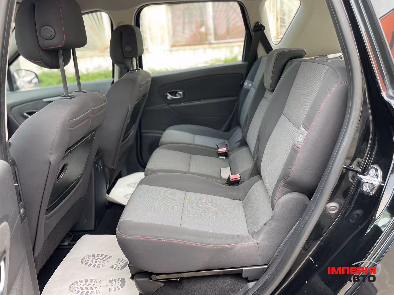 Renault Scenic - фото 30