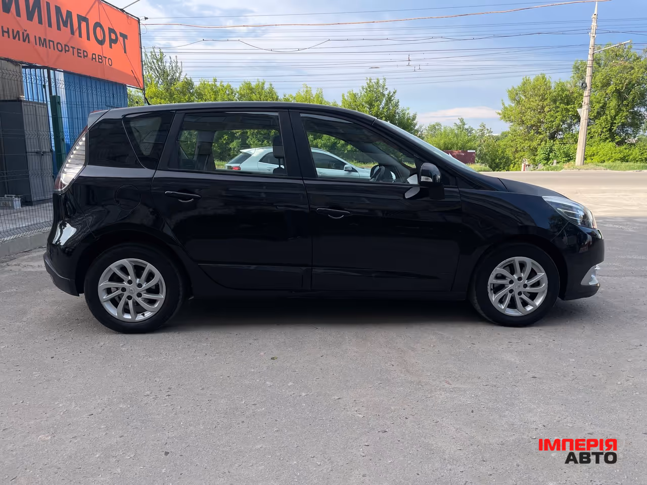 Renault Scenic - фото 6