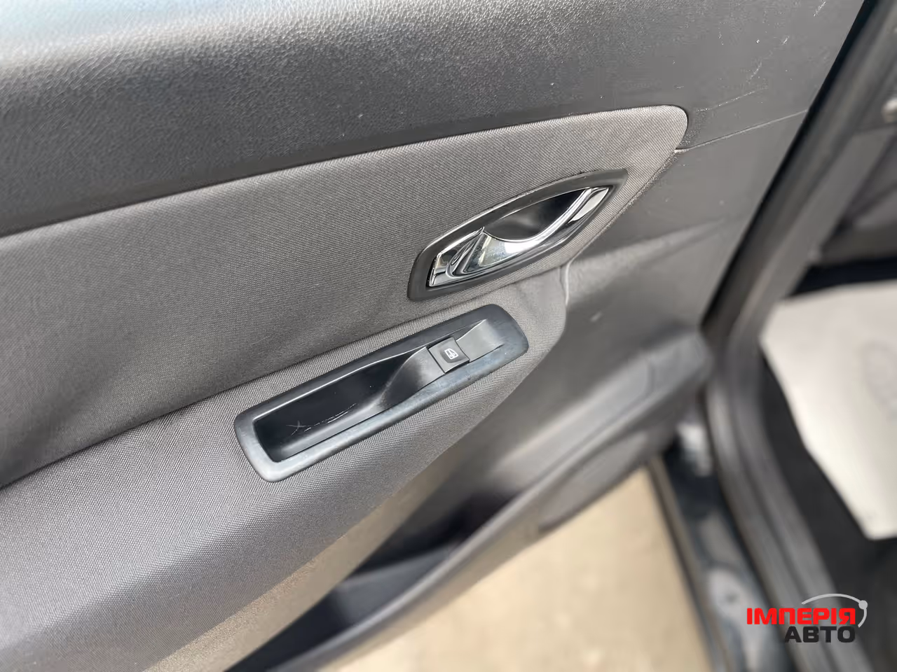 Renault Scenic - фото 29