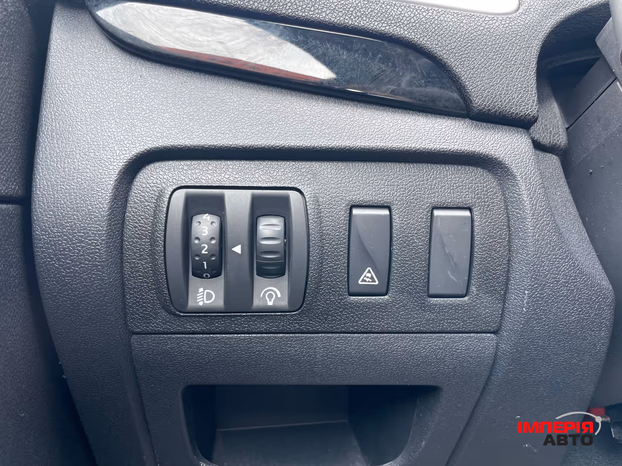 Renault Scenic - фото 23