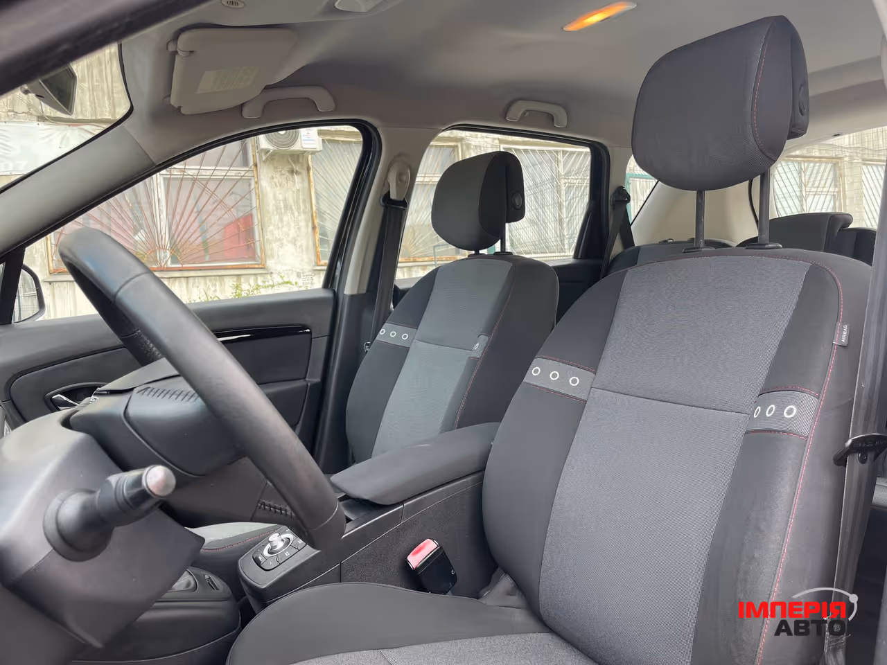 Renault Scenic - фото 17