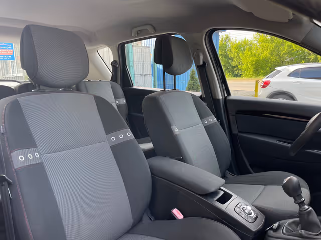 Renault Scenic - фото 4