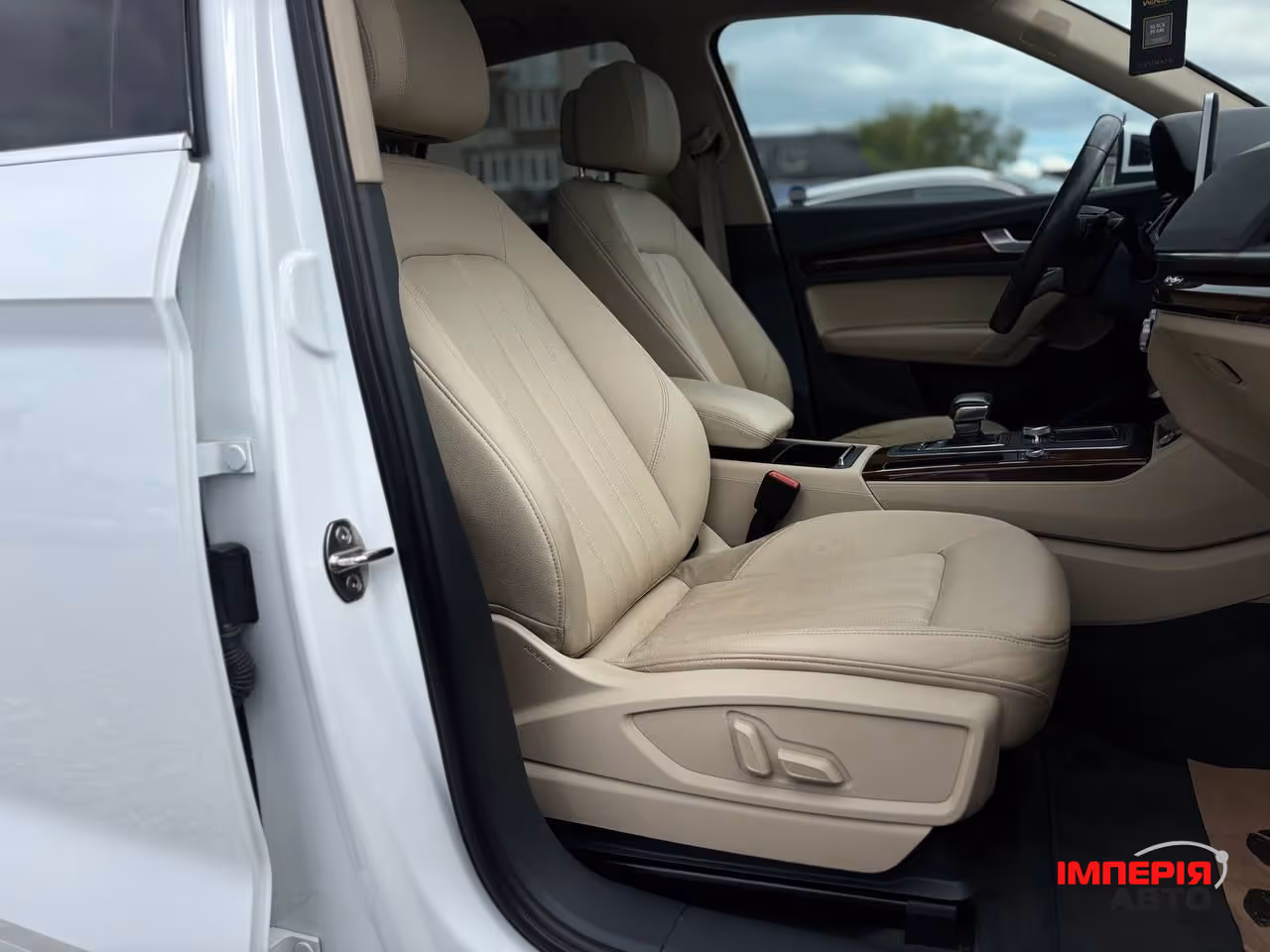 Audi Q5 - фото 44