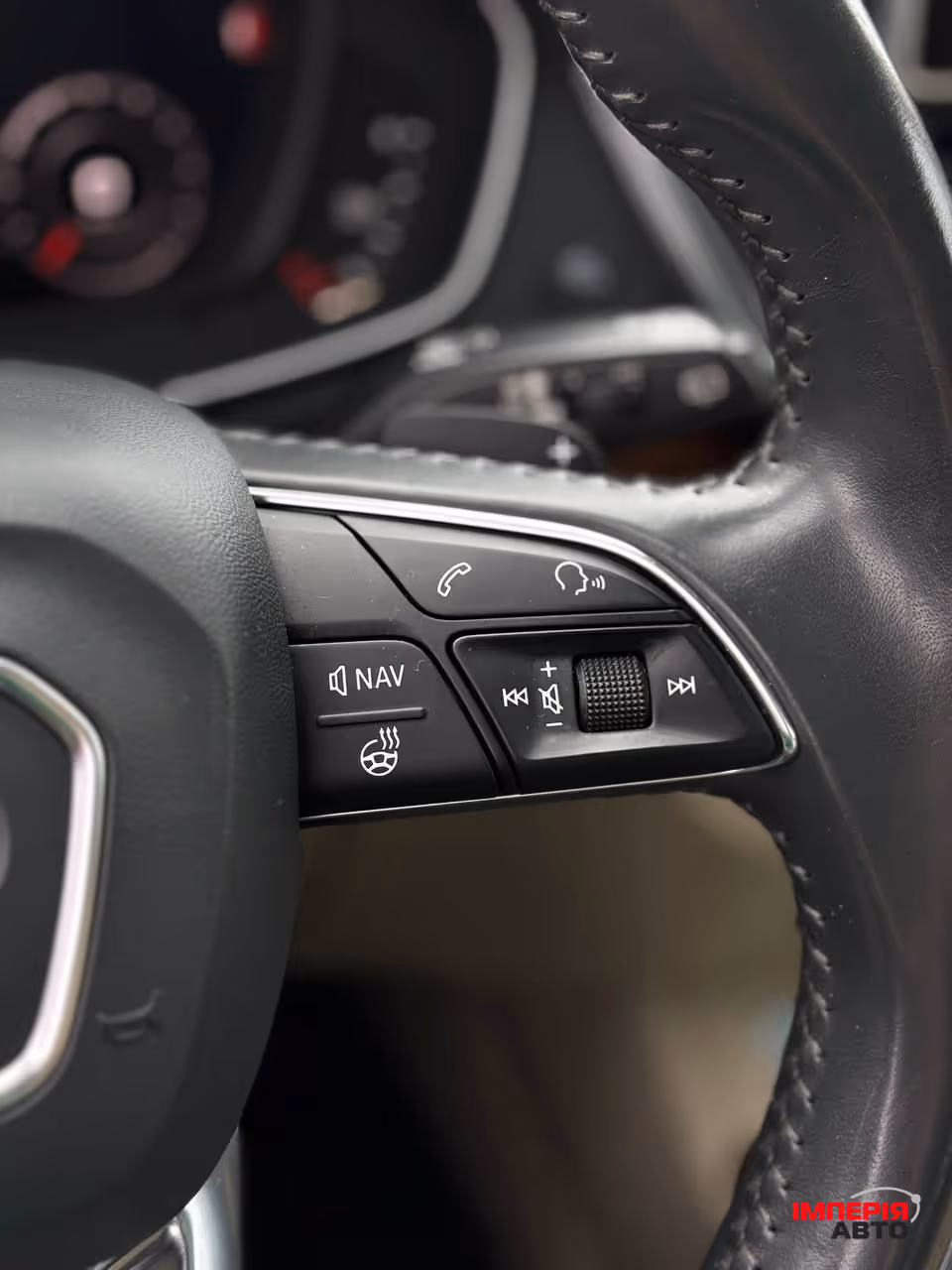 Audi Q5 - фото 27
