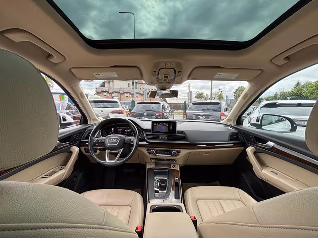 Audi Q5 - фото 4
