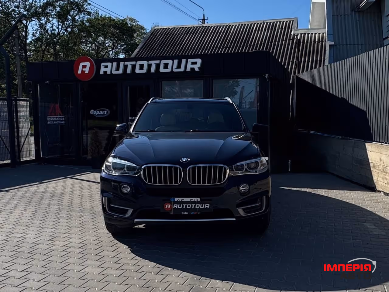 BMW X5 - фото 1