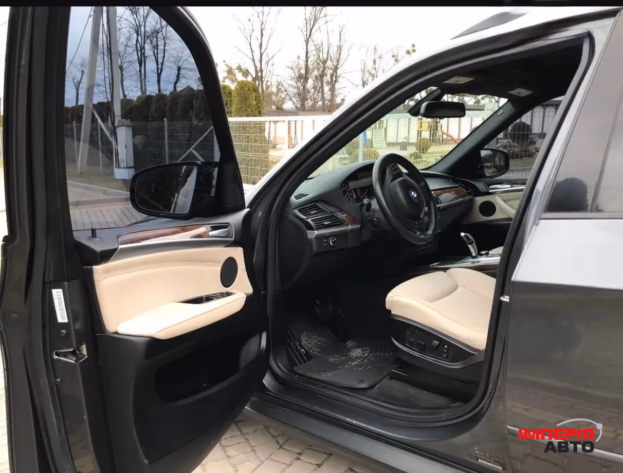 BMW X5 - фото 5