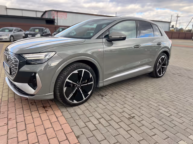 Audi Q4 e-tron - фото 4