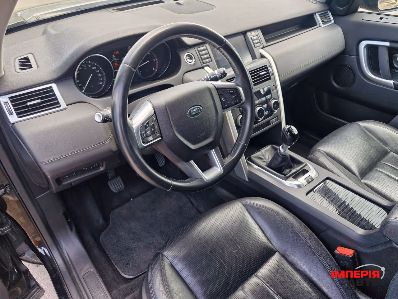 Land Rover Discovery Sport - фото 12
