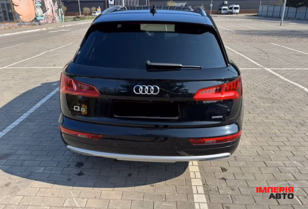 Audi Q5 - фото 4