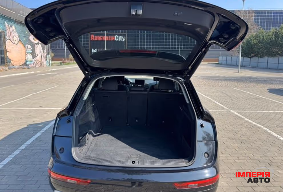 Audi Q5 - фото 5