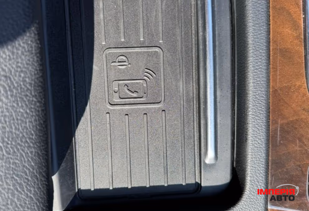 Audi Q5 - фото 8