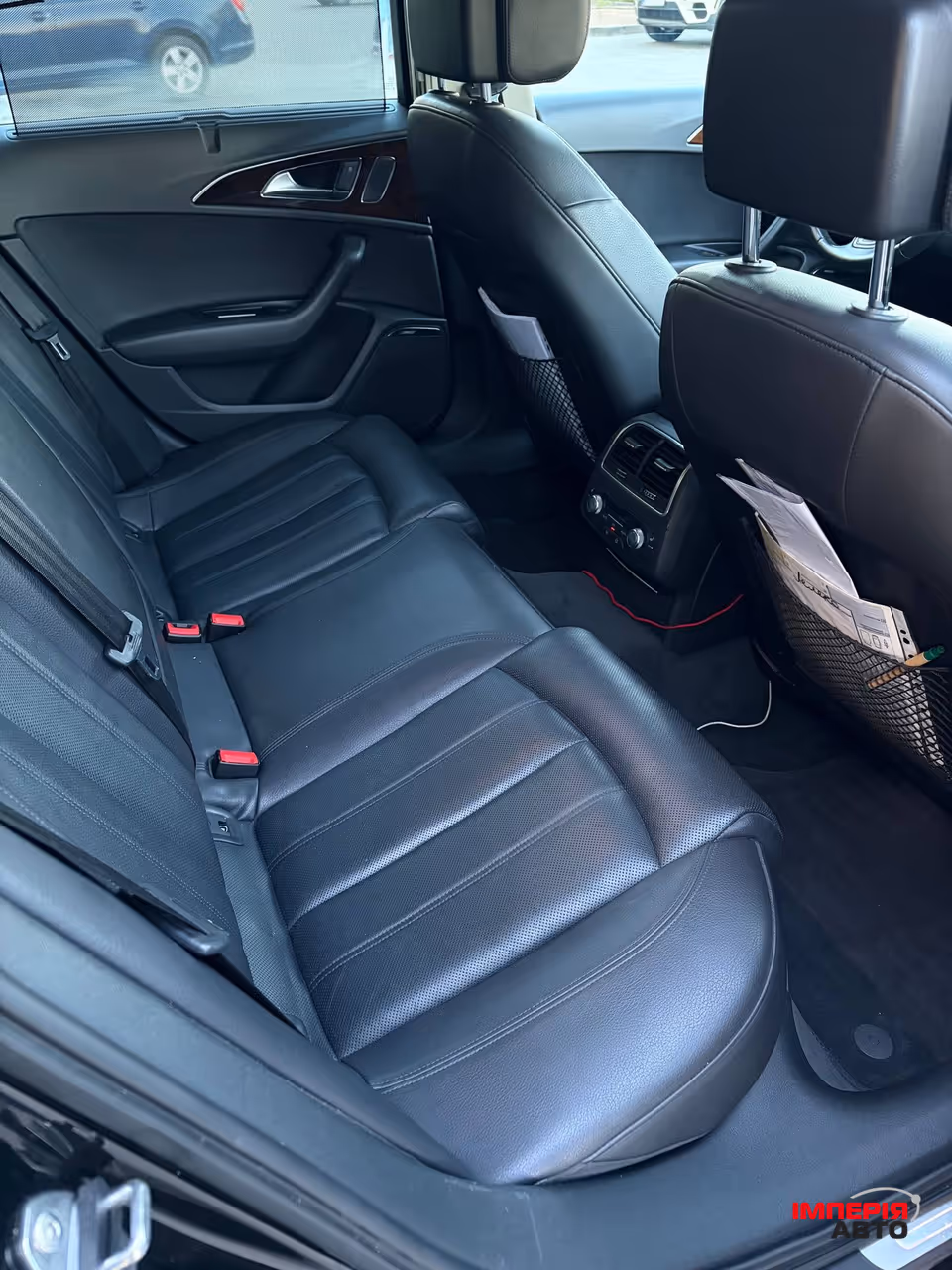 Audi A6 - фото 10