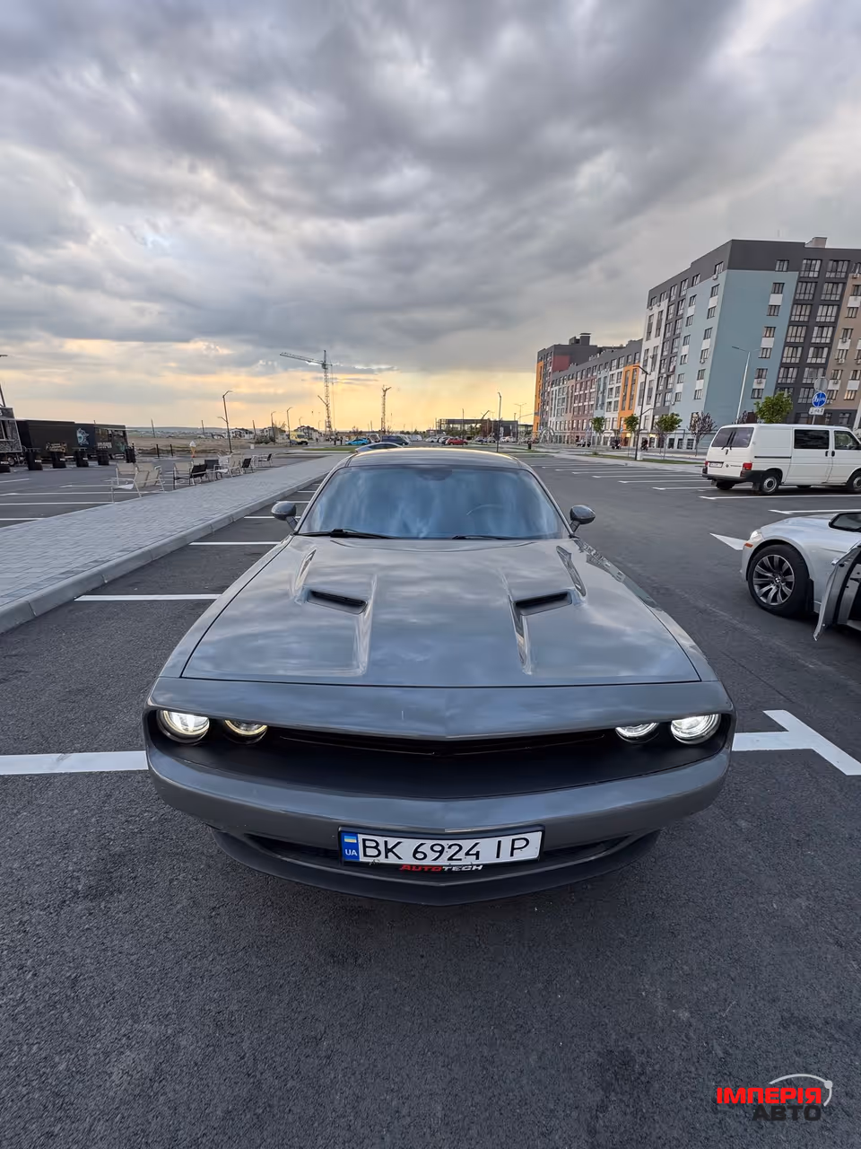 Dodge Challenger - фото 4