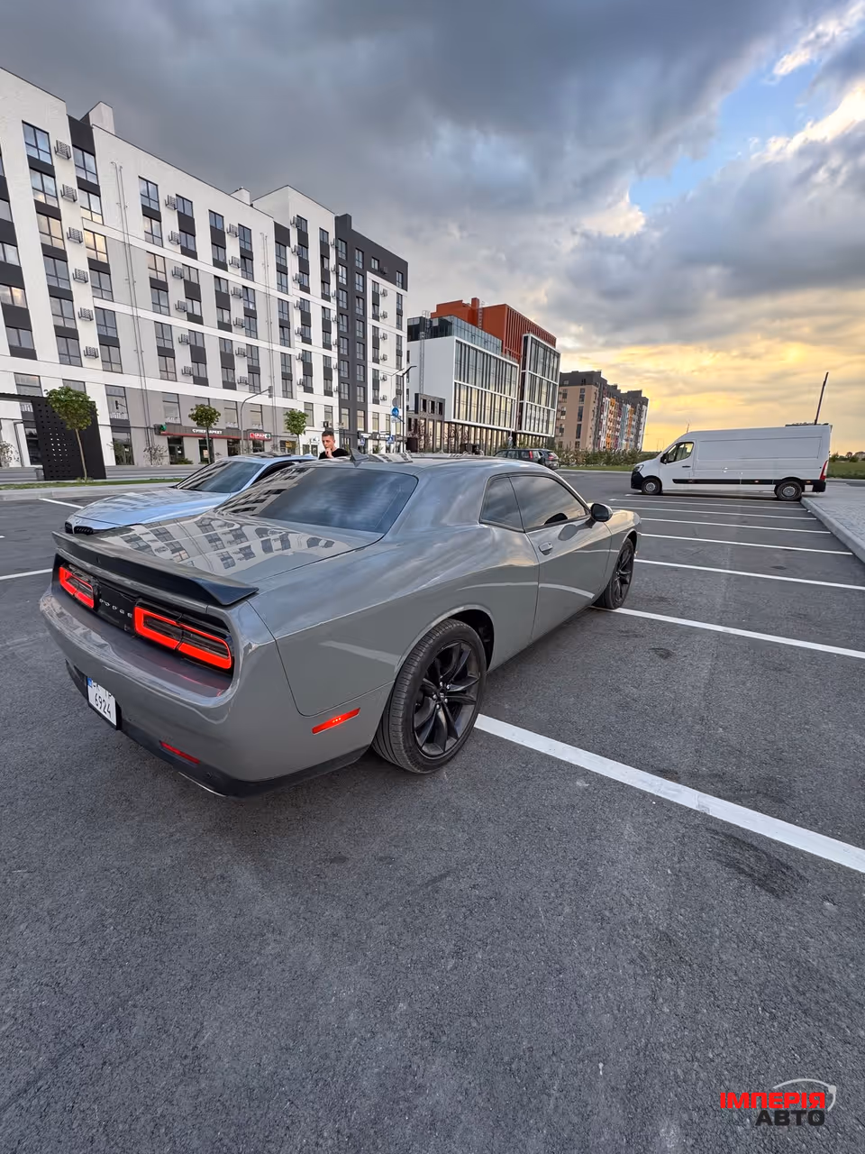 Dodge Challenger - фото 2