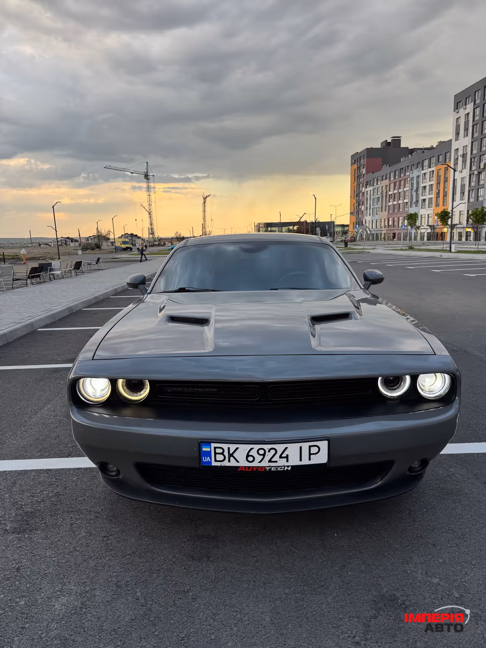 Dodge Challenger - фото 9