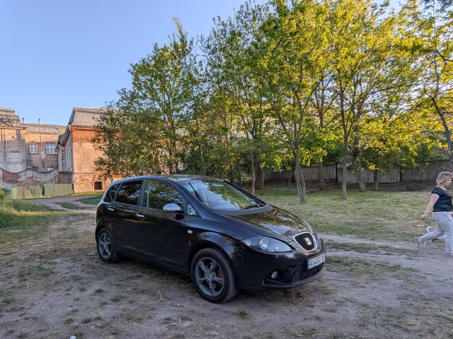 SEAT Altea - фото 1