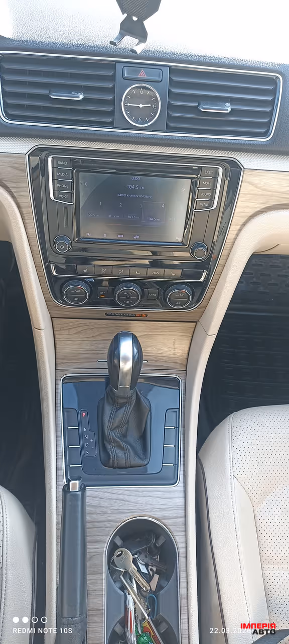 Volkswagen Passat USA/NMS - фото 16