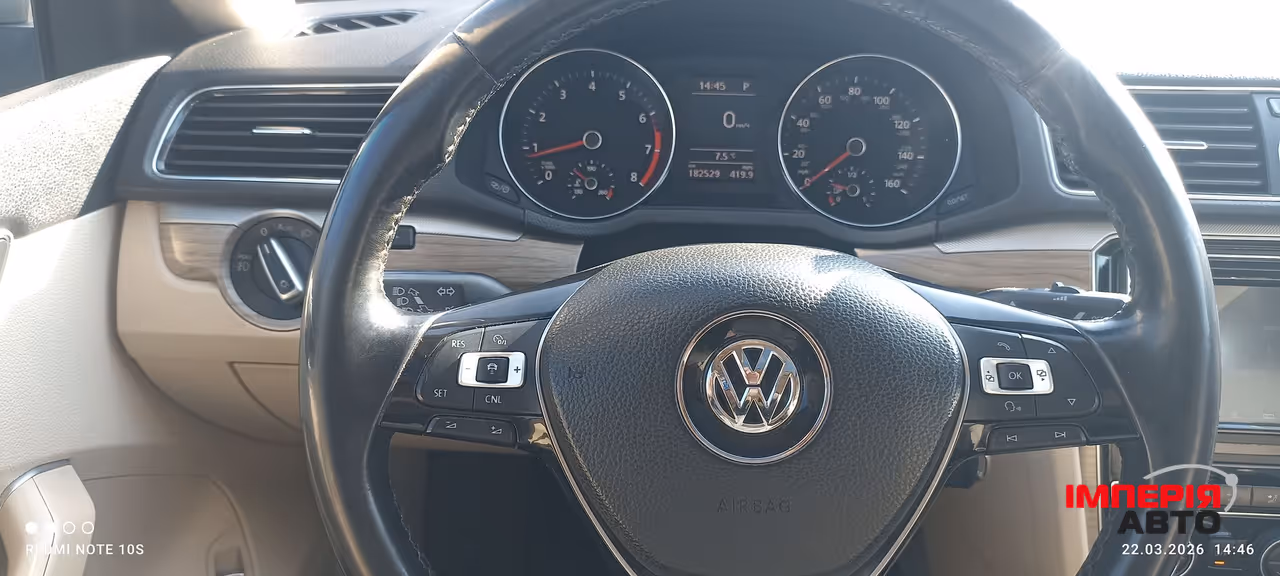 Volkswagen Passat USA/NMS - фото 17