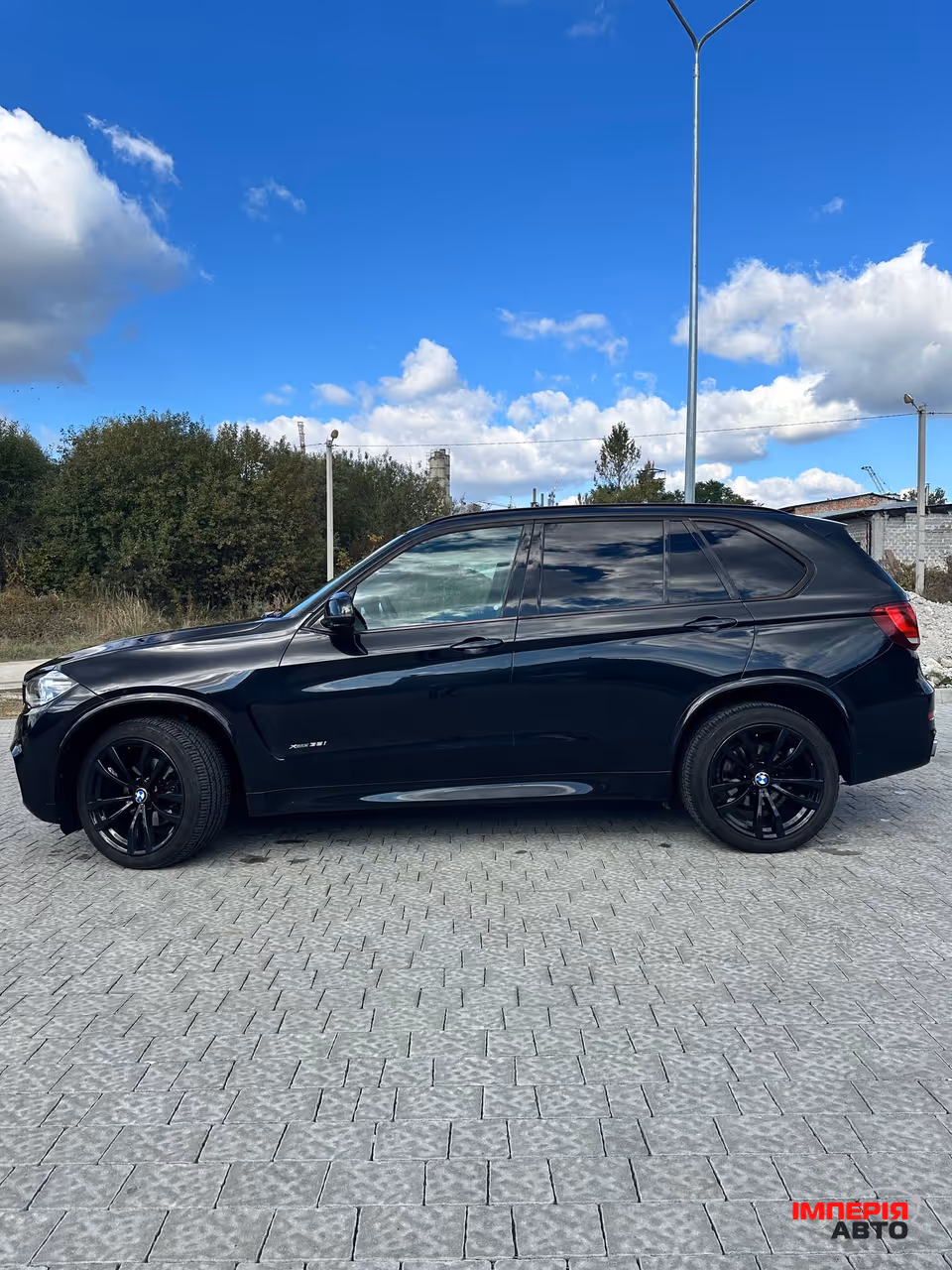 BMW X5 - фото 11