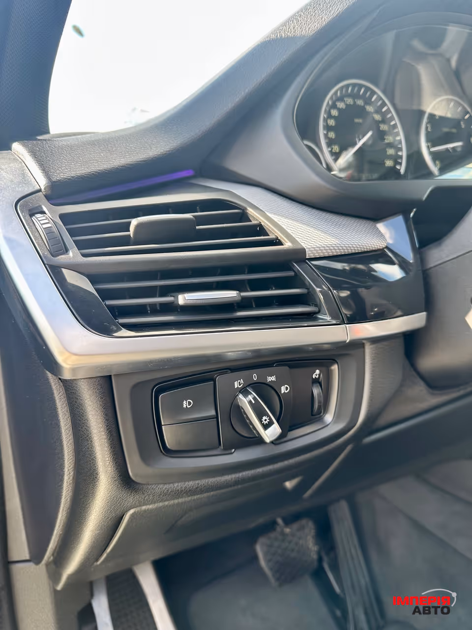 BMW X5 - фото 36