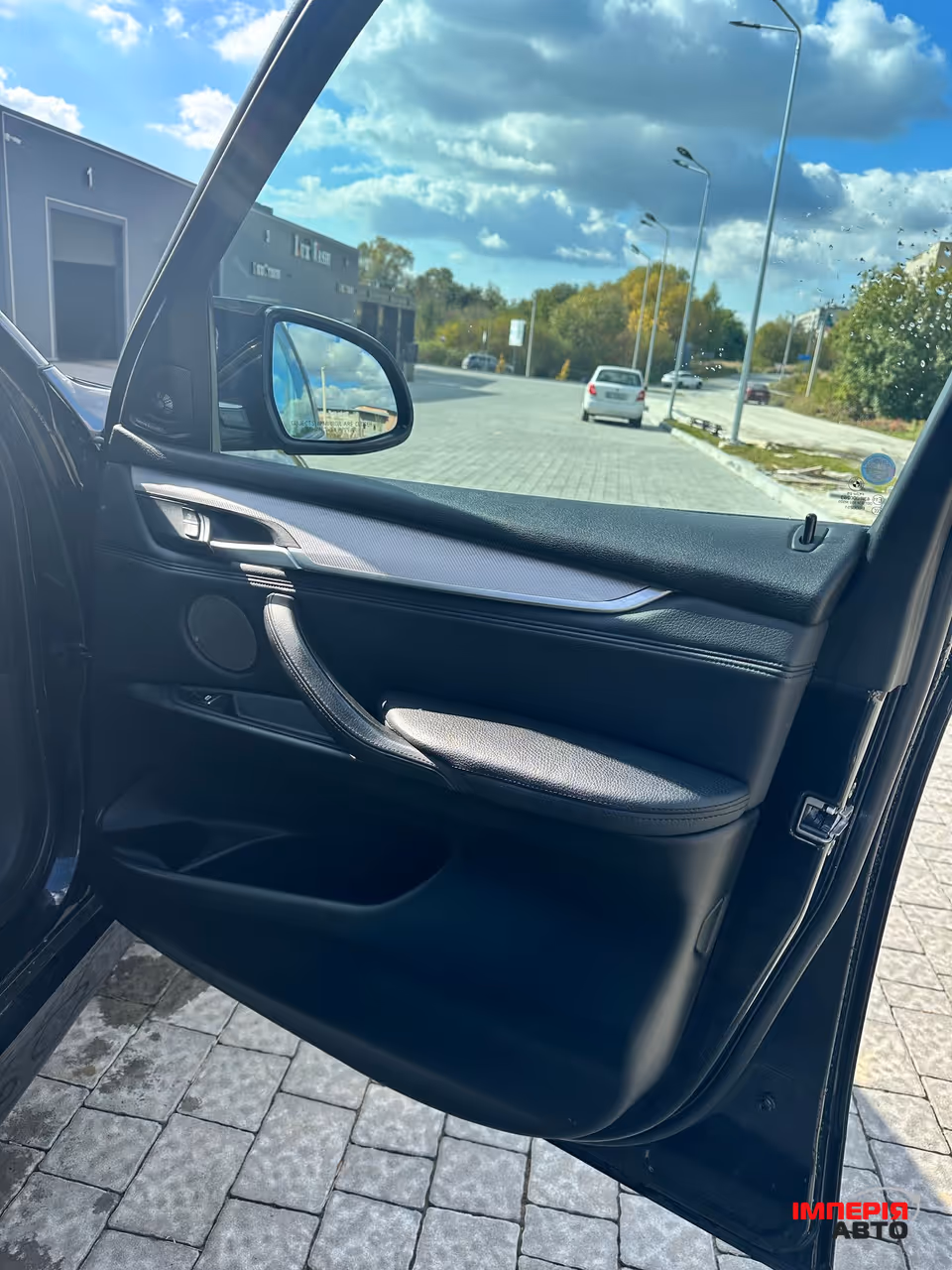 BMW X5 - фото 25
