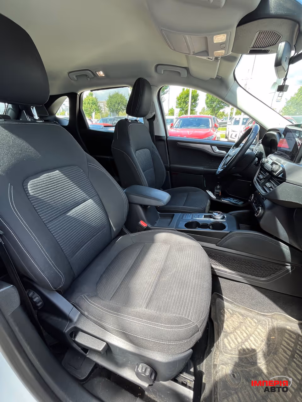 Ford Kuga - фото 13