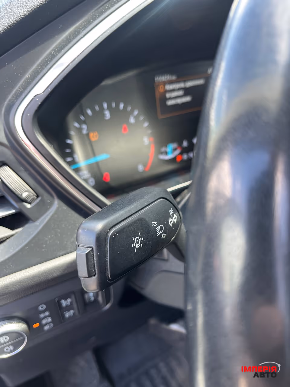 Ford Kuga - фото 17