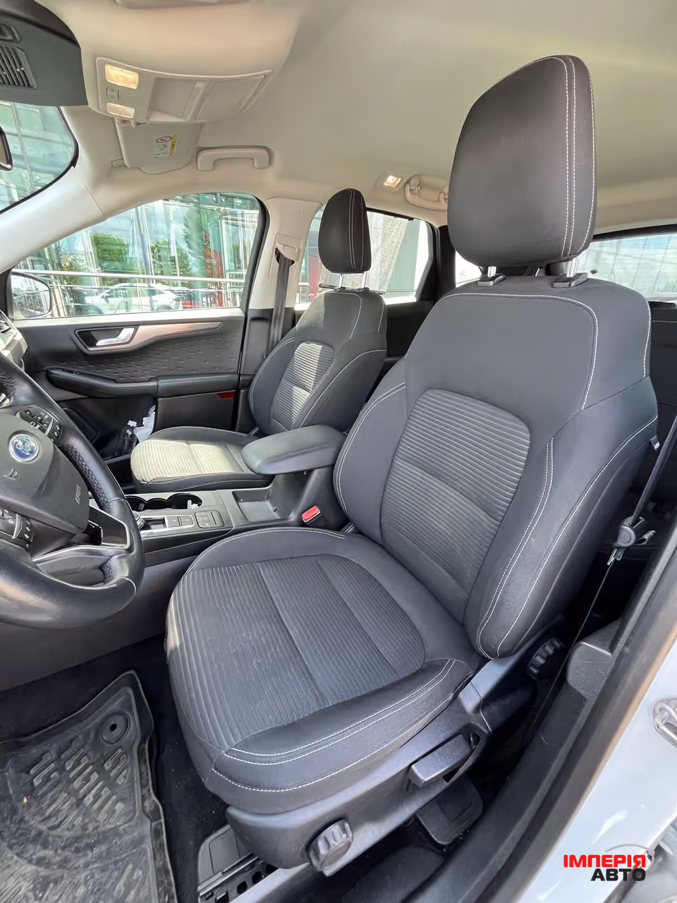 Ford Kuga - фото 11