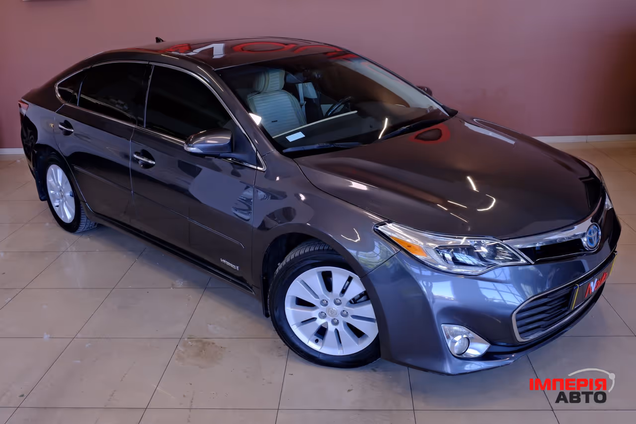 Toyota Avalon - фото 4
