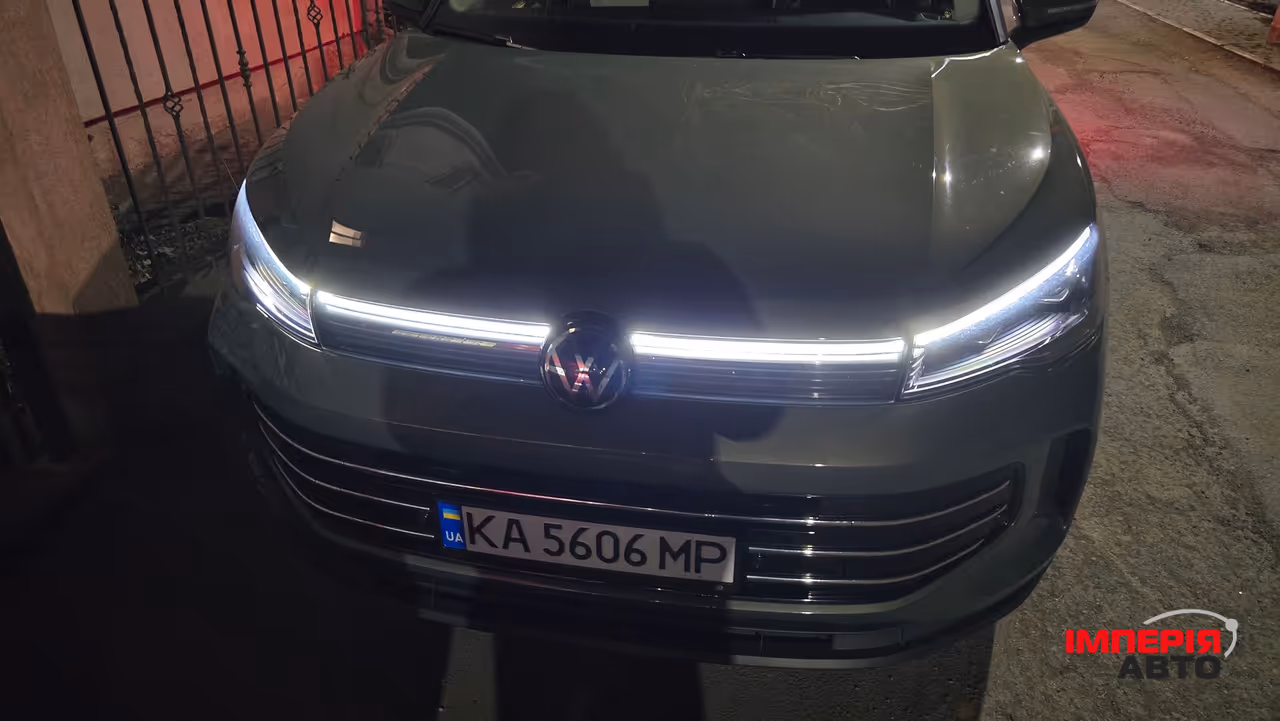 Volkswagen Tiguan - фото 26