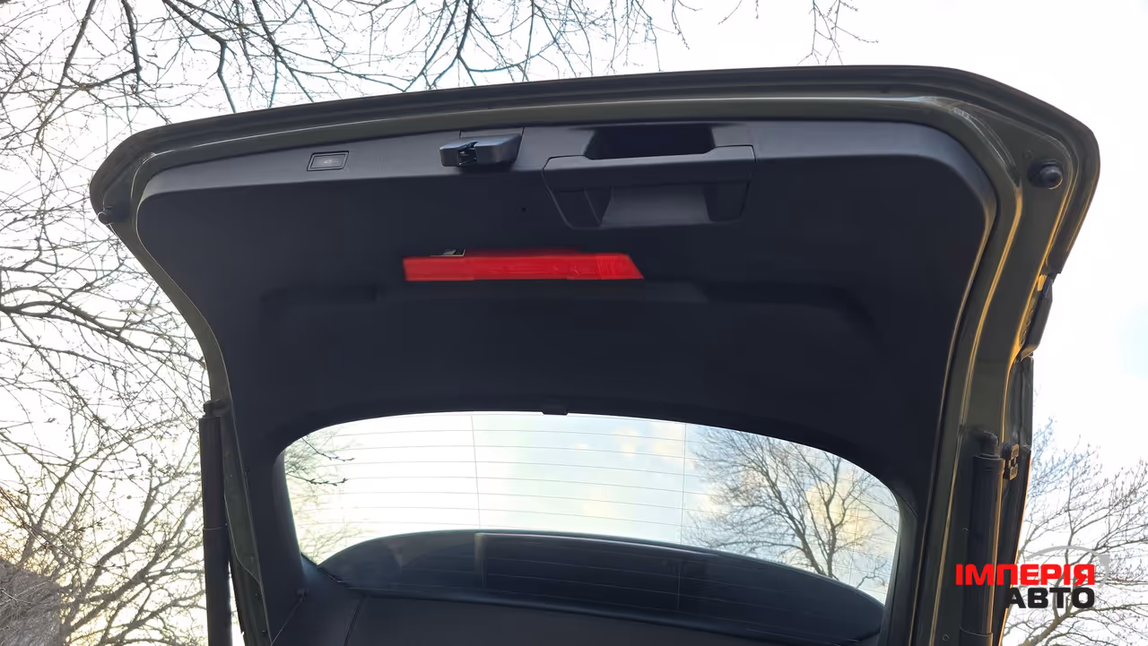 Volkswagen Tiguan - фото 18