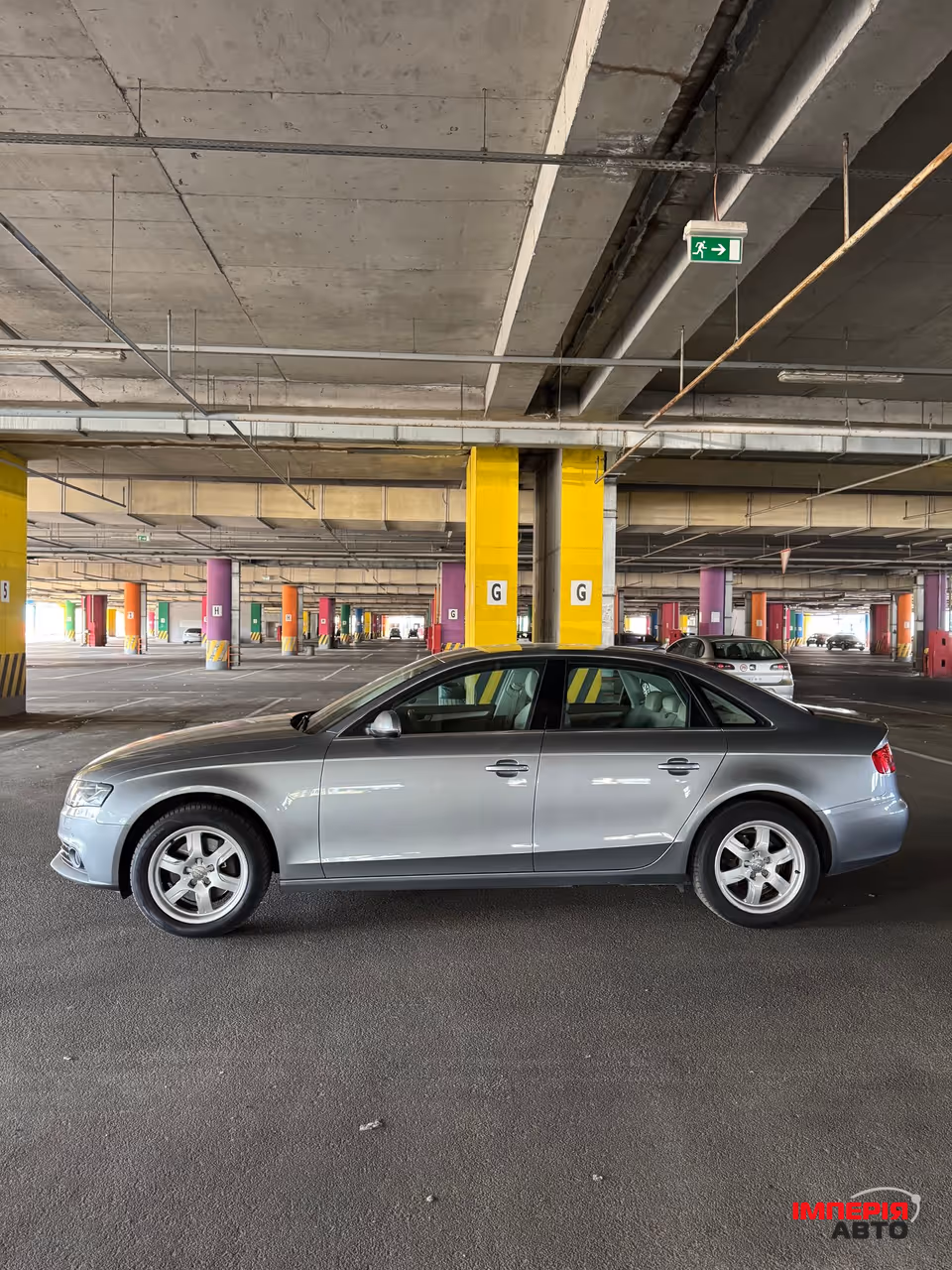 Audi A4 - фото 3