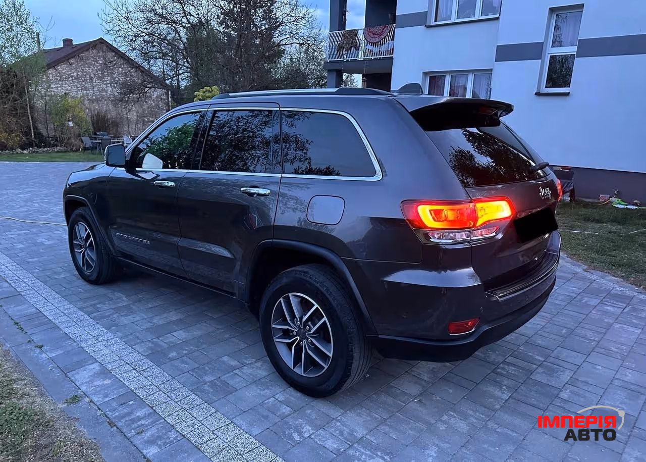 Jeep Grand Cherokee - фото 5