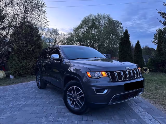Jeep Grand Cherokee - фото 2