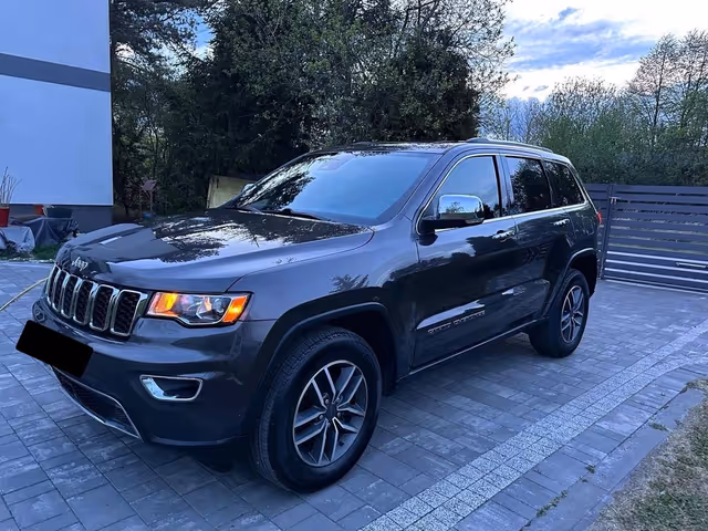 Jeep Grand Cherokee - фото 3