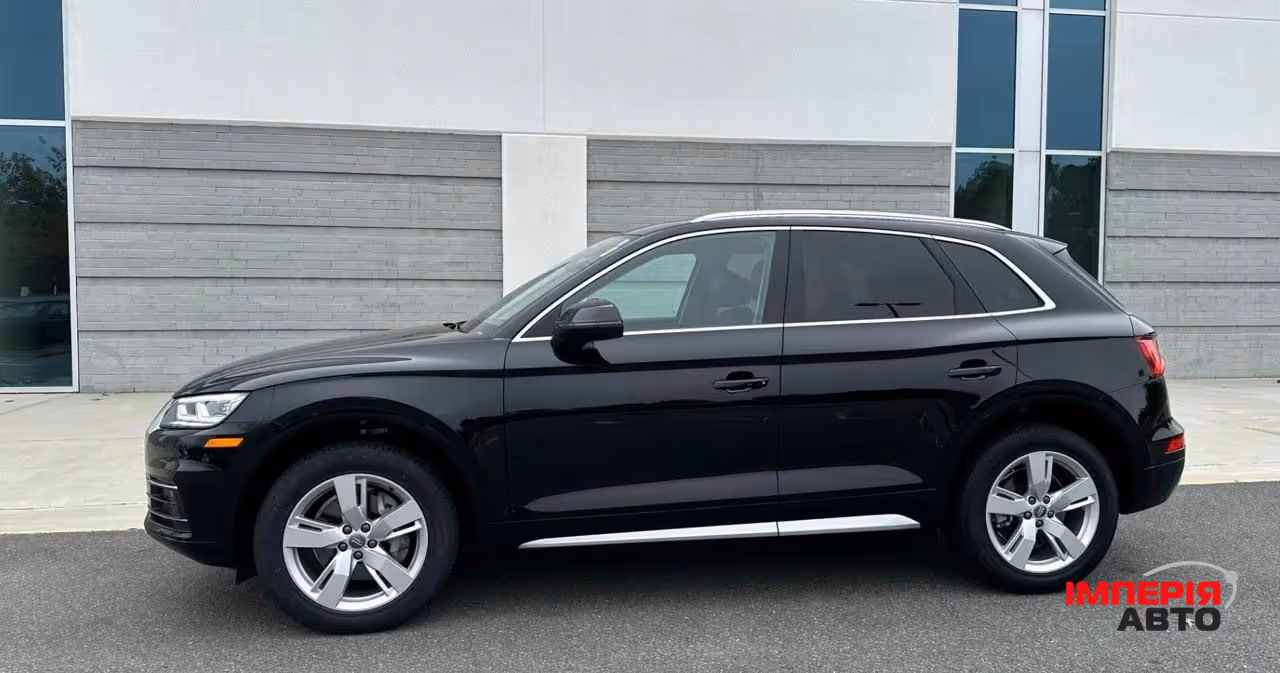 Audi Q5 - фото 2