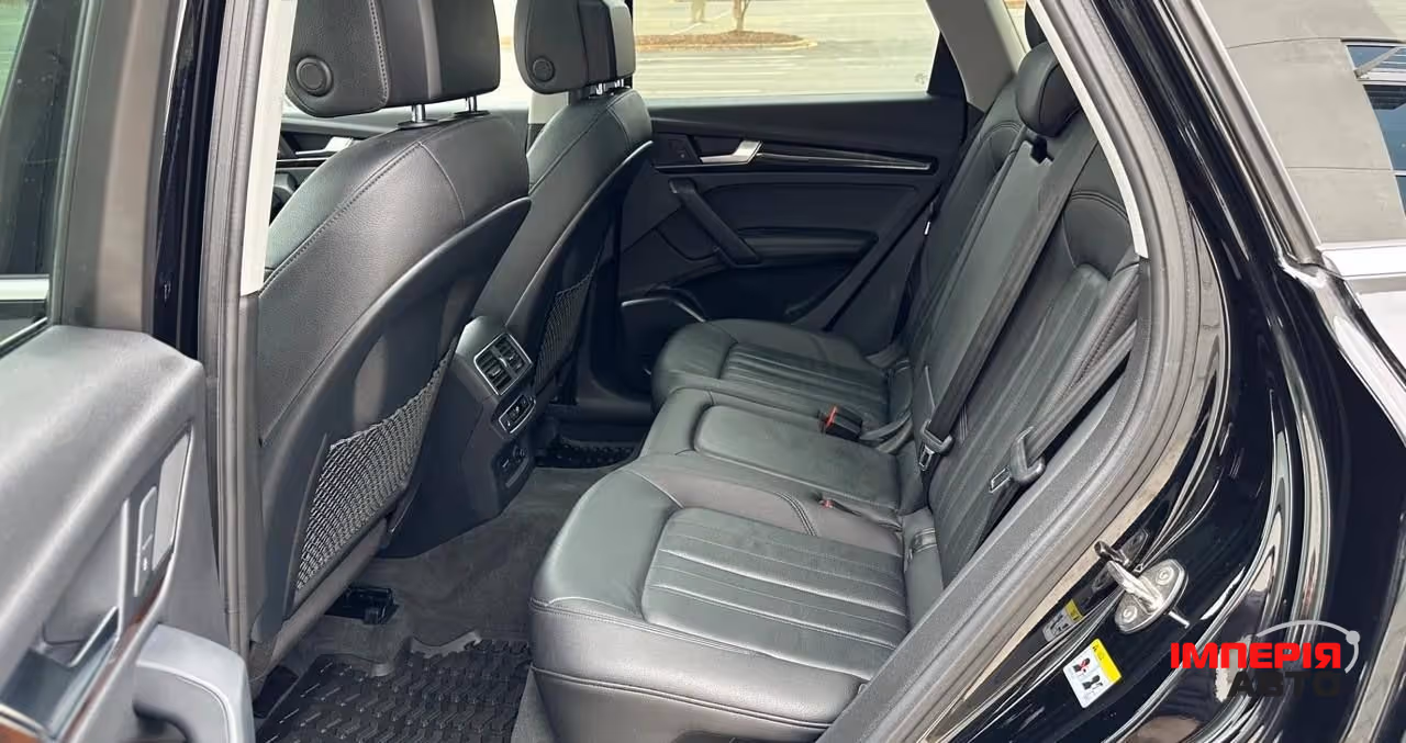 Audi Q5 - фото 10