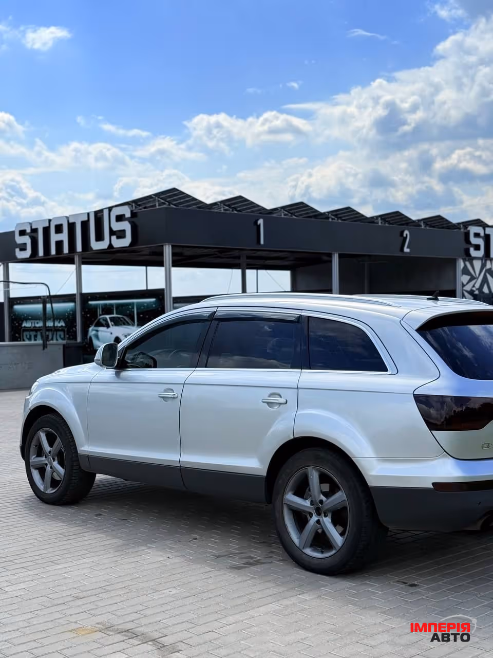 Audi Q7 - фото 5