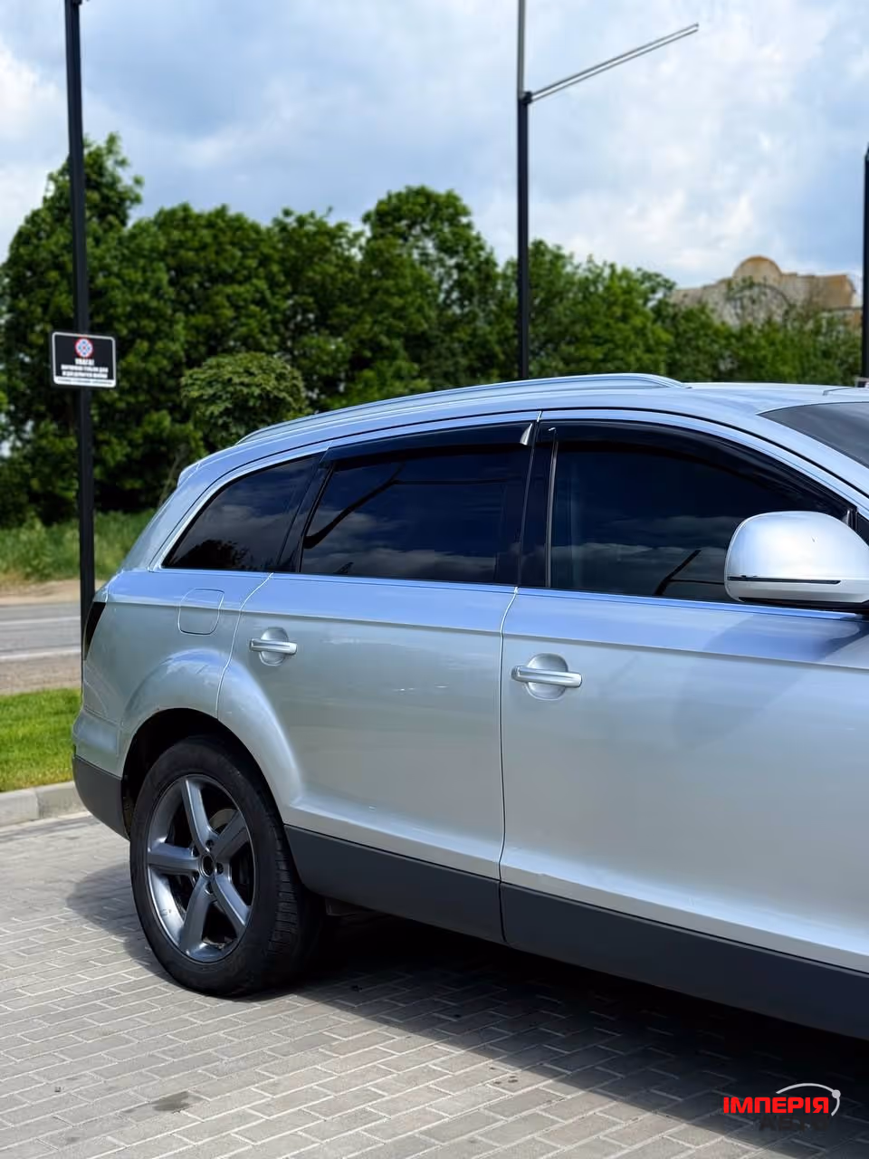 Audi Q7 - фото 6