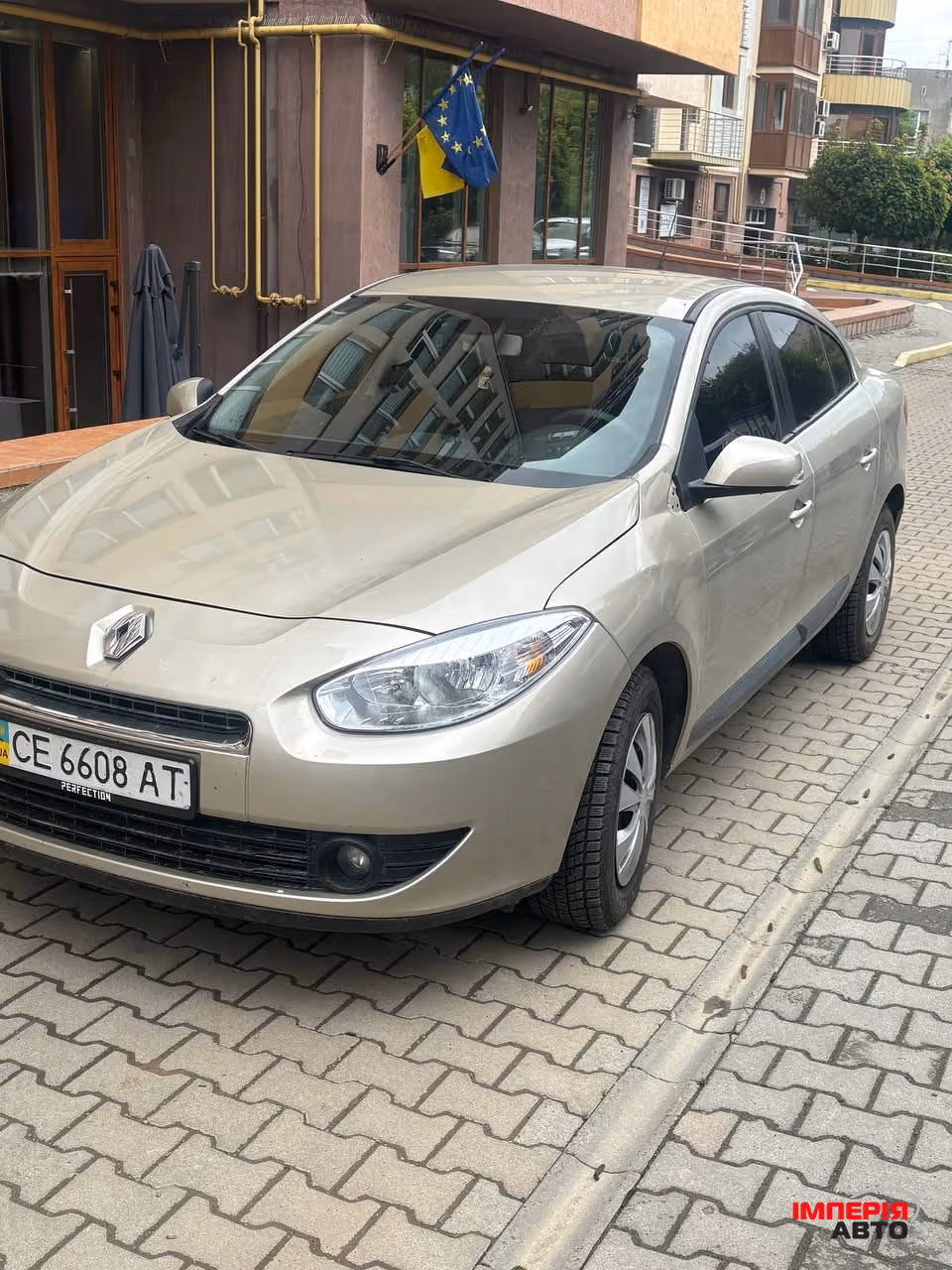 Renault Fluence - фото 1