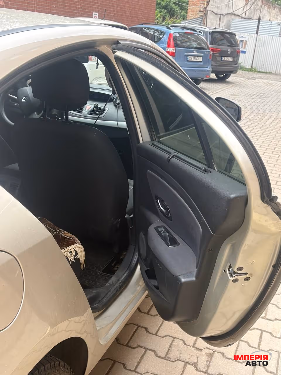 Renault Fluence - фото 2