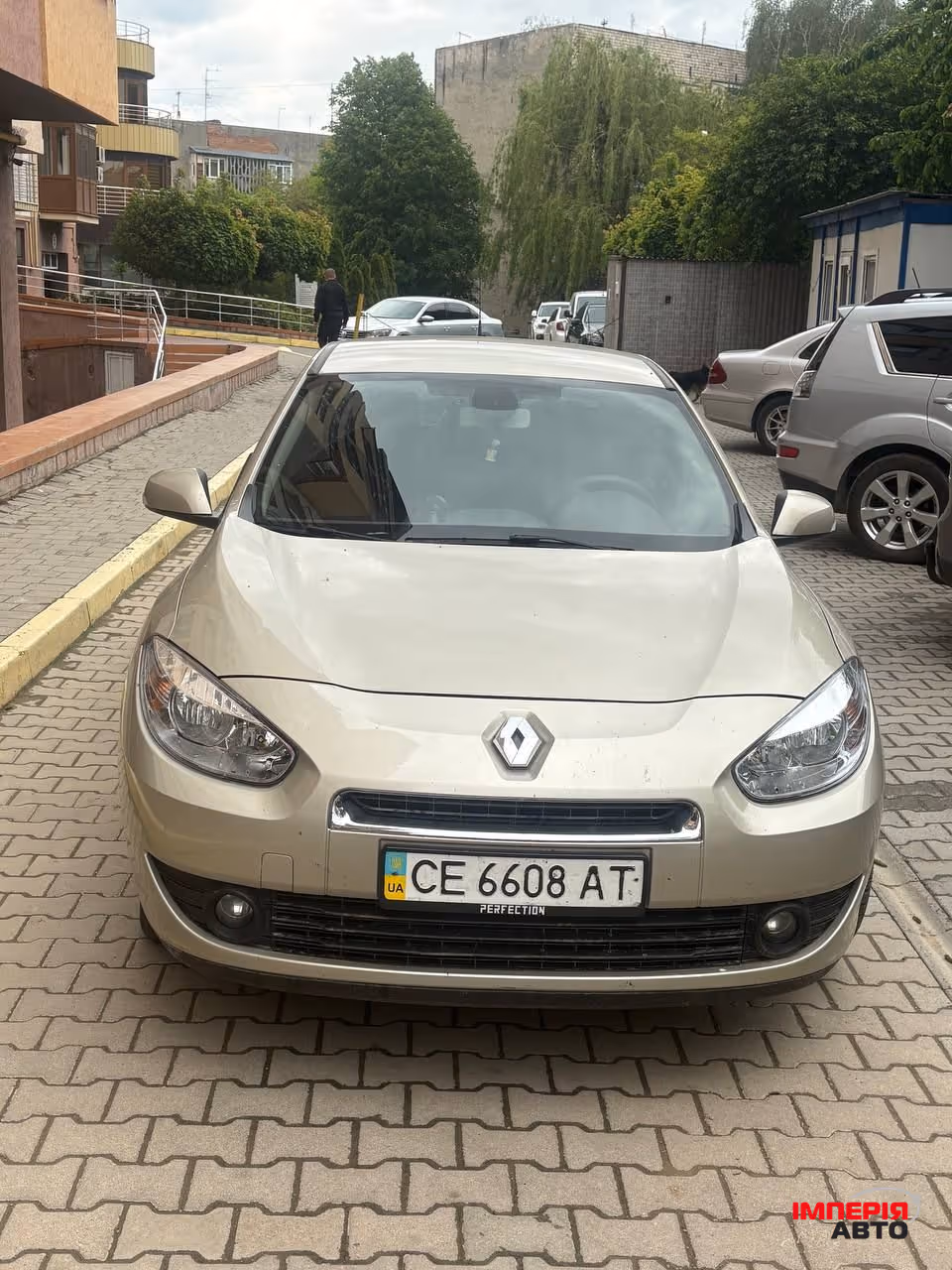 Renault Fluence - фото 6